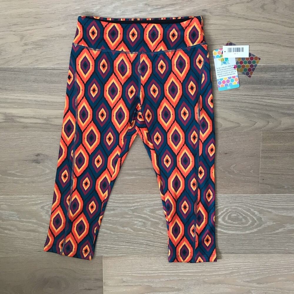 LuLaRoe Jade Capri Yoga Leggings Pants in Ikat Print NEW sz 4/6 Small